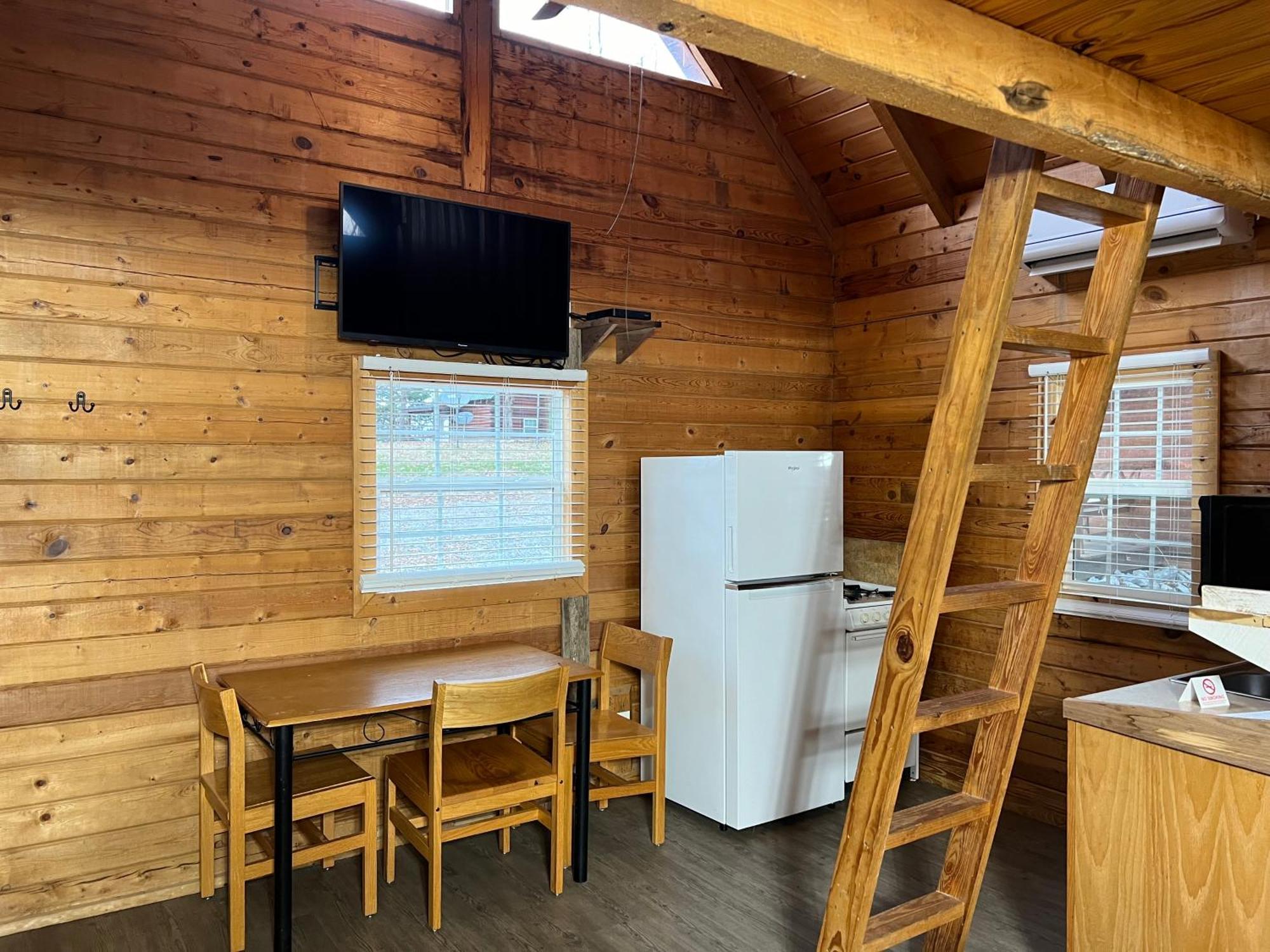 Kozy Haven Log Cabin Rentals Columbia エクステリア 写真