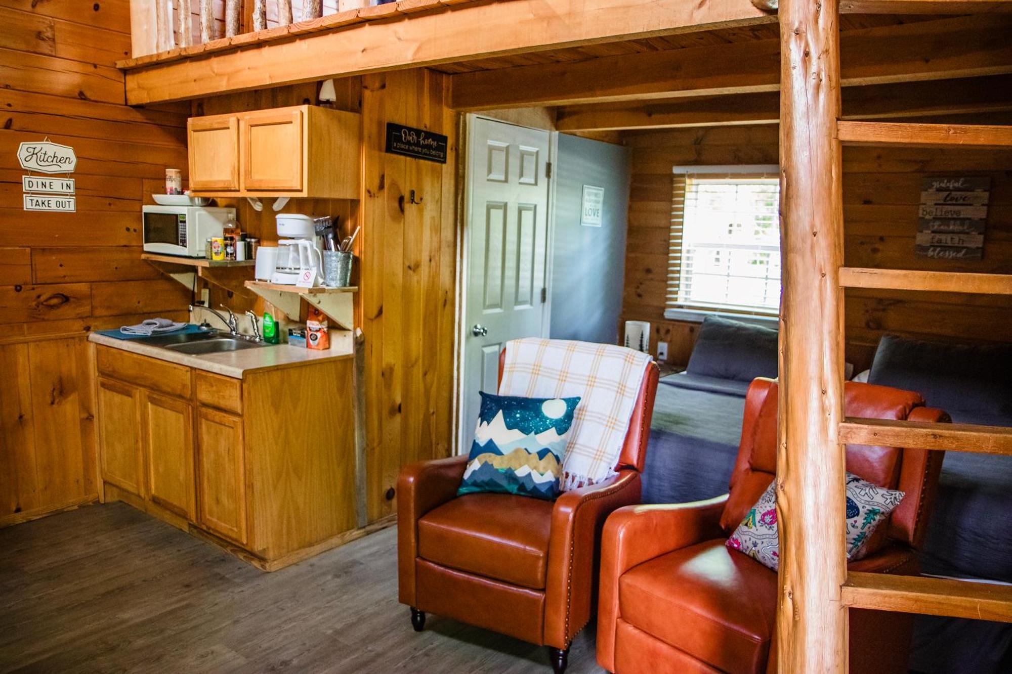 Kozy Haven Log Cabin Rentals Columbia エクステリア 写真