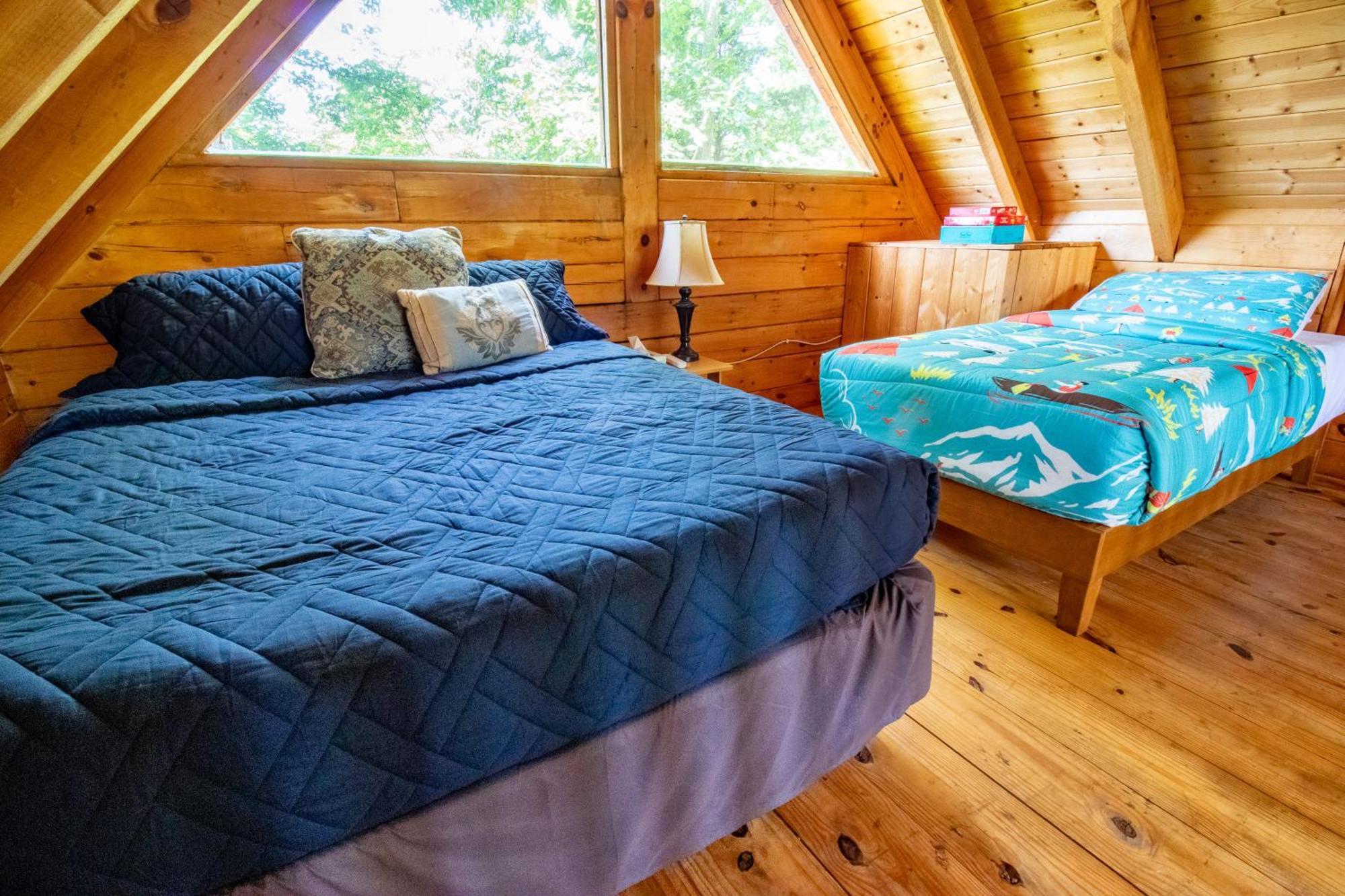 Kozy Haven Log Cabin Rentals Columbia エクステリア 写真