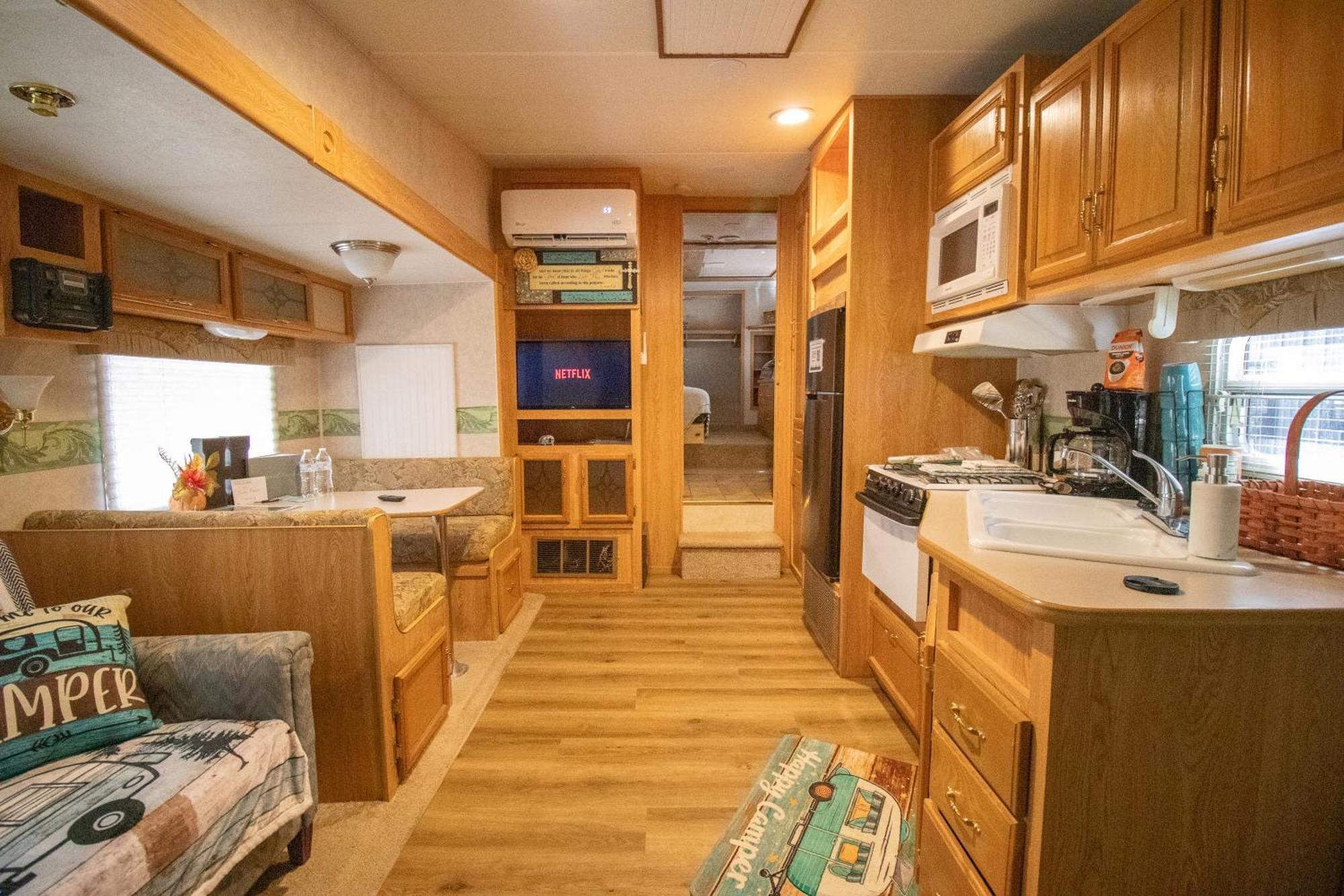 Kozy Haven Log Cabin Rentals Columbia エクステリア 写真