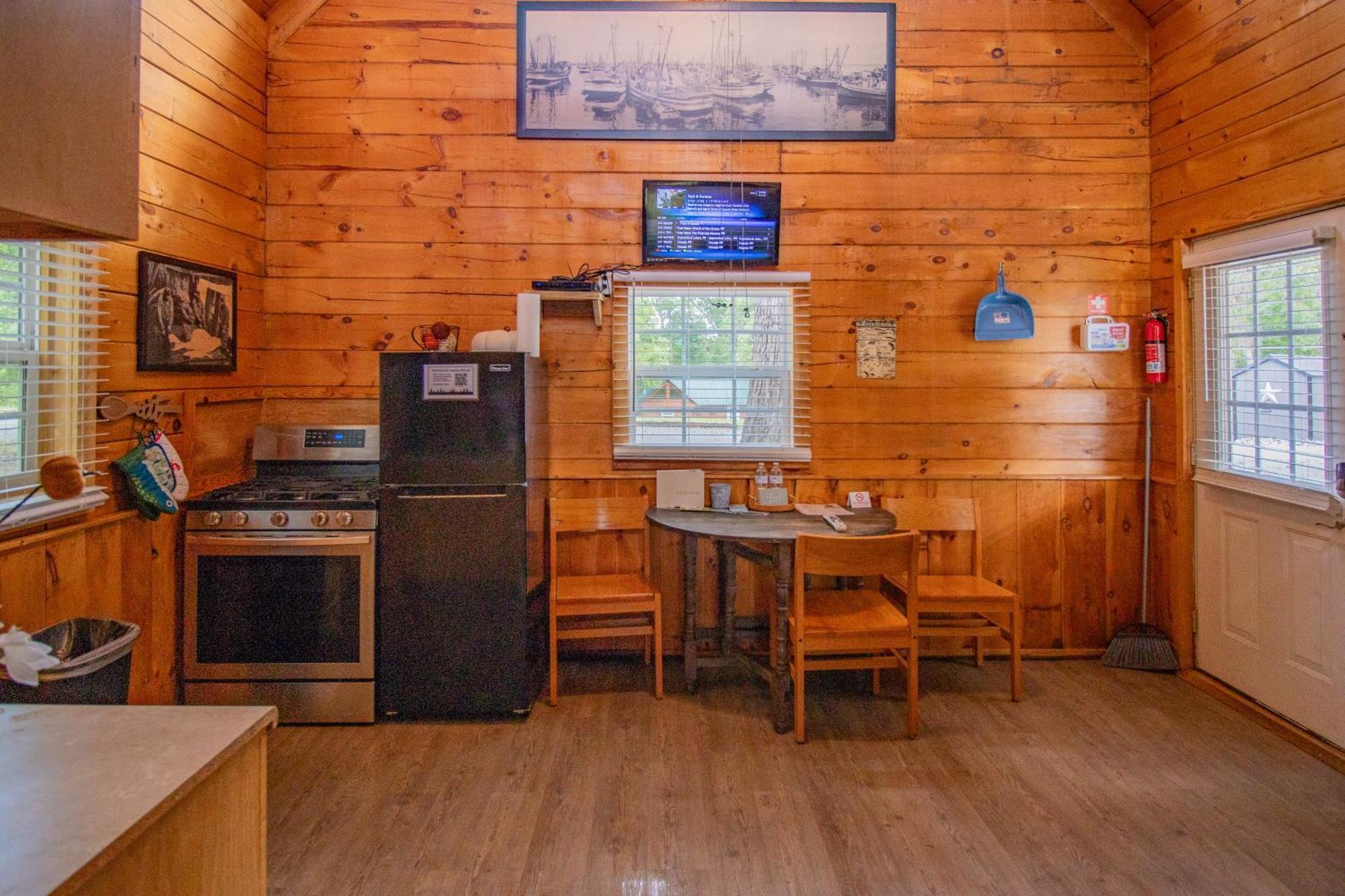 Kozy Haven Log Cabin Rentals Columbia エクステリア 写真
