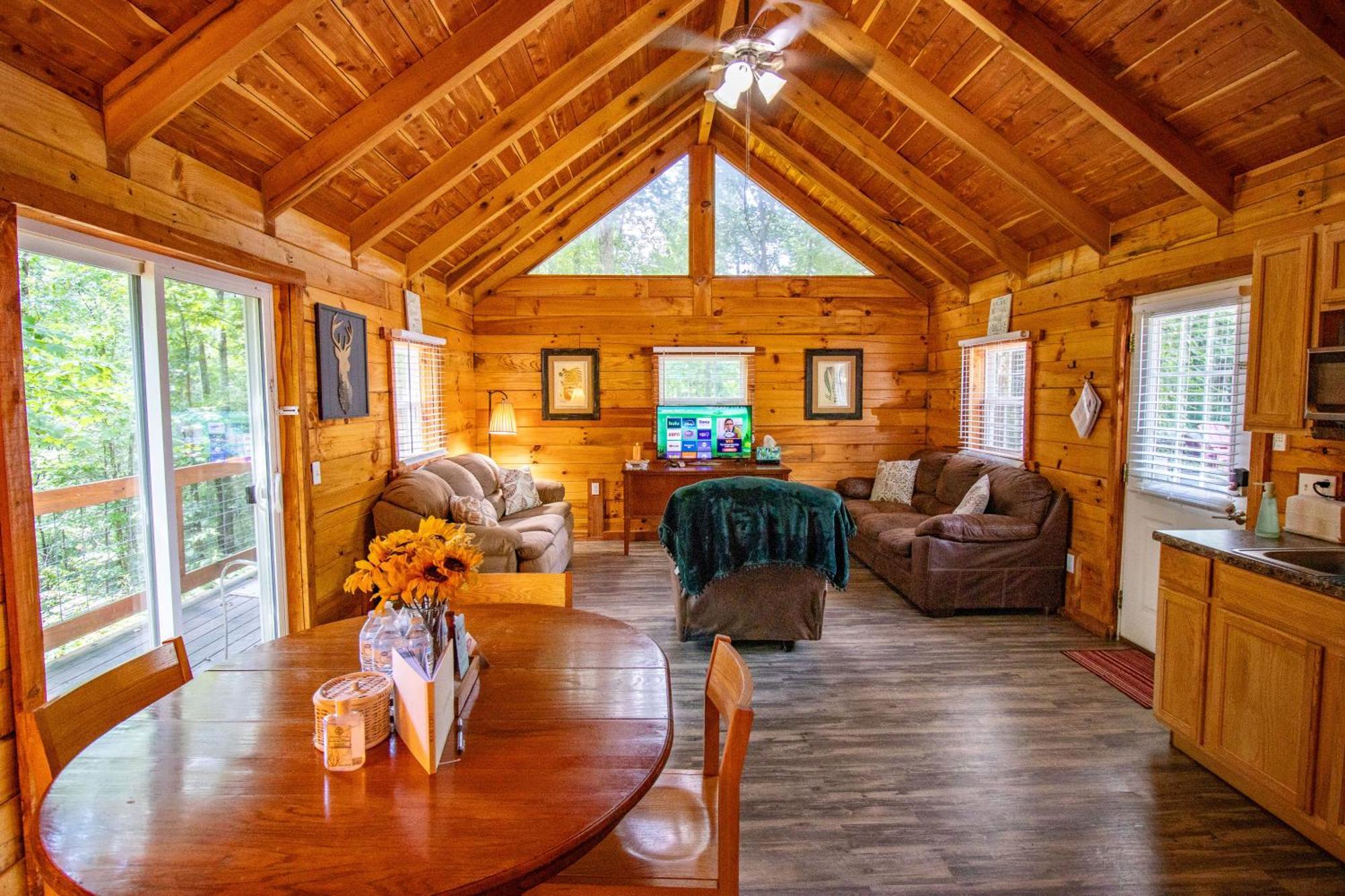 Kozy Haven Log Cabin Rentals Columbia エクステリア 写真